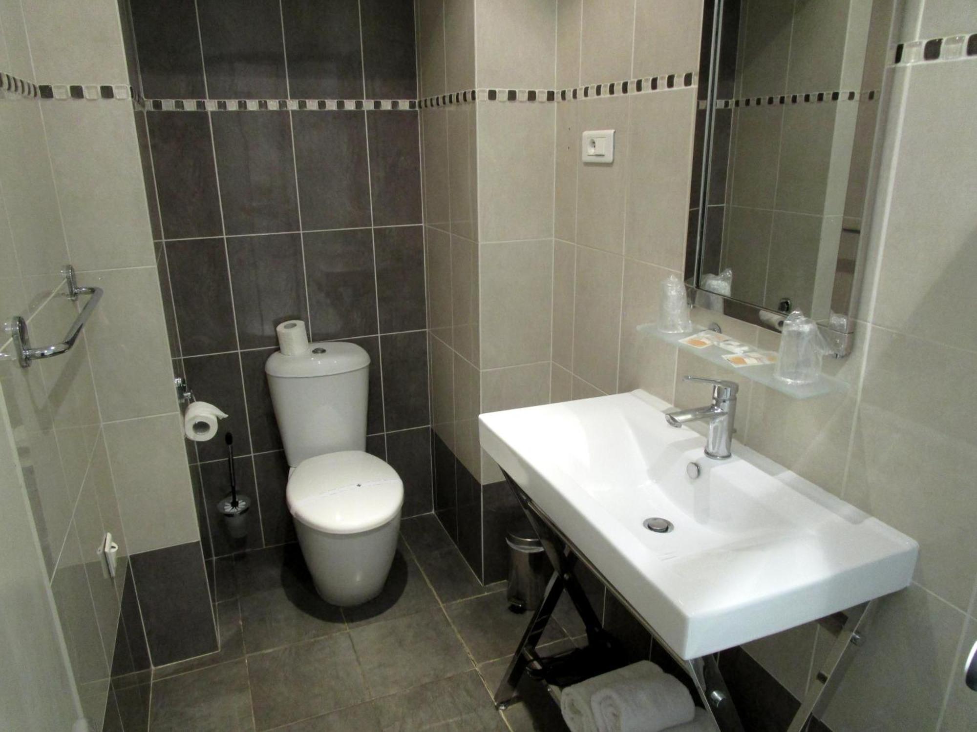 Nice Garden Hotel Room photo